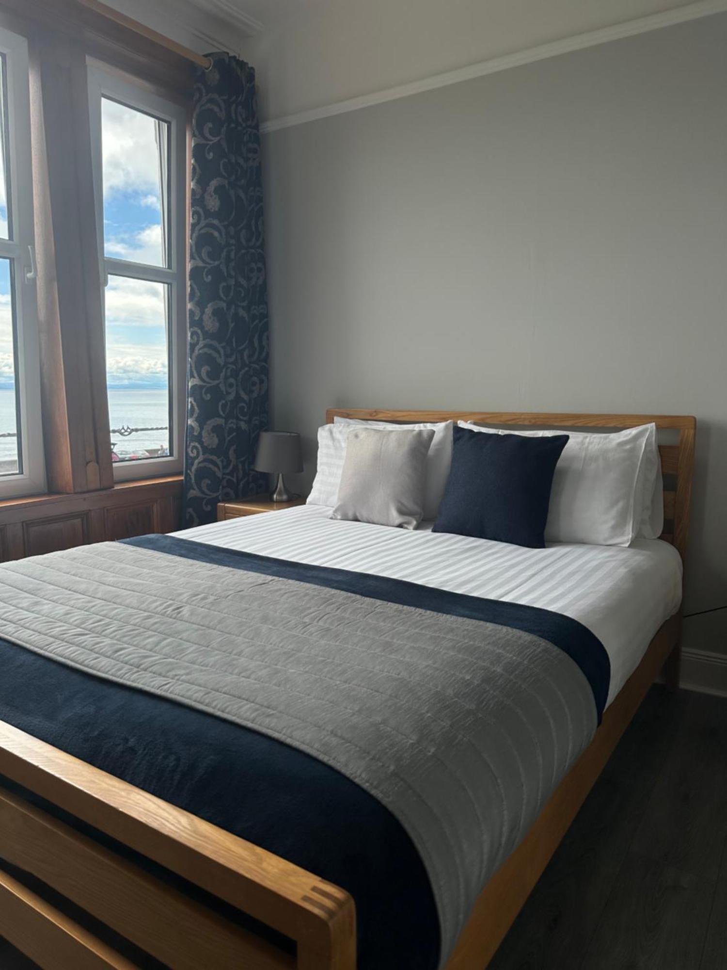 The Cairns Leven Hotel Leven  Buitenkant foto